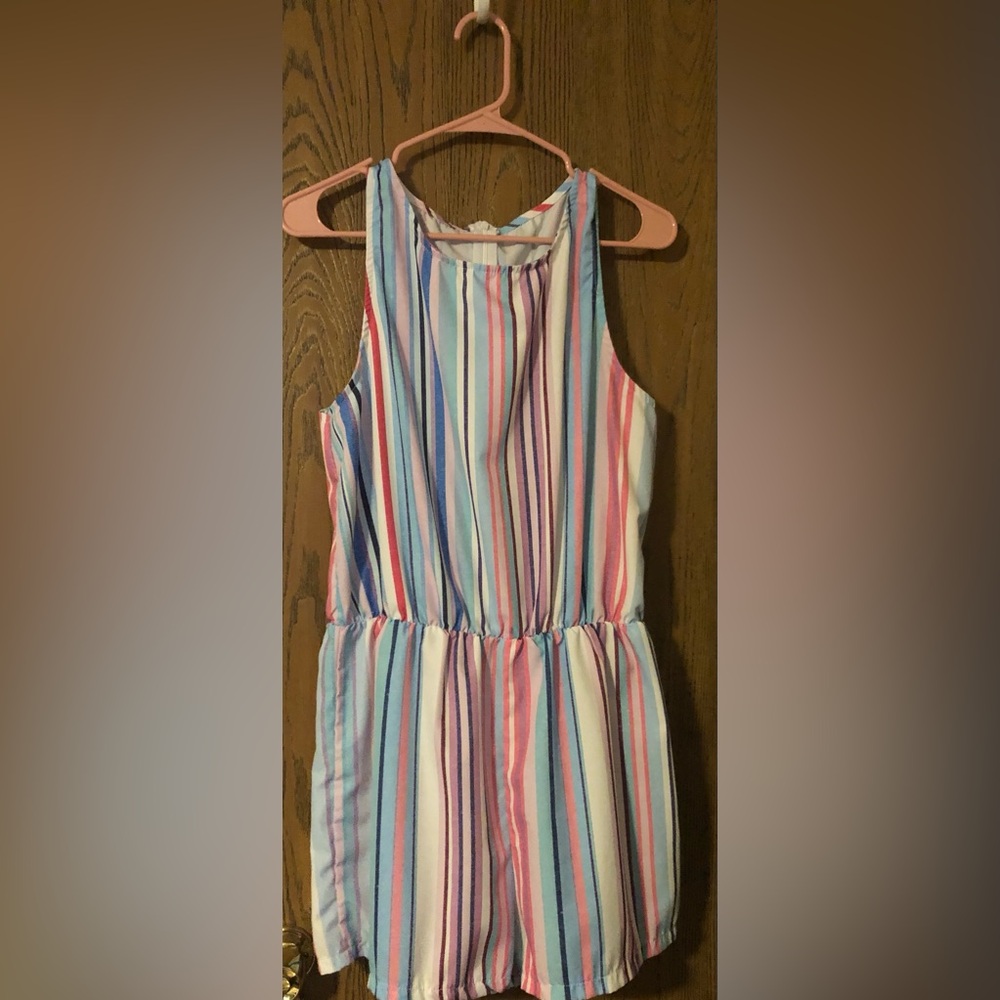 Colorful romper - size xl but fits like a L